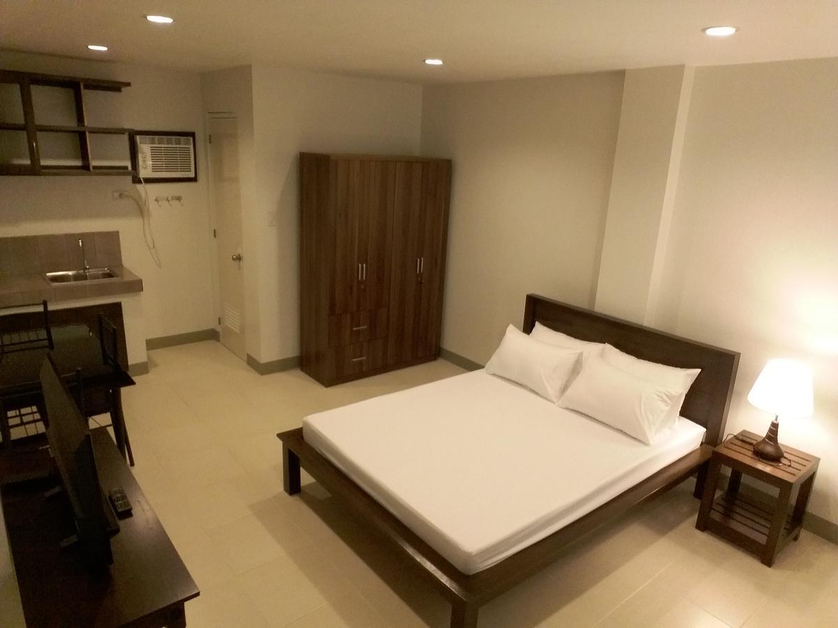 Veranda Residence Inn ตาโคลบัน ภายนอก รูปภาพ